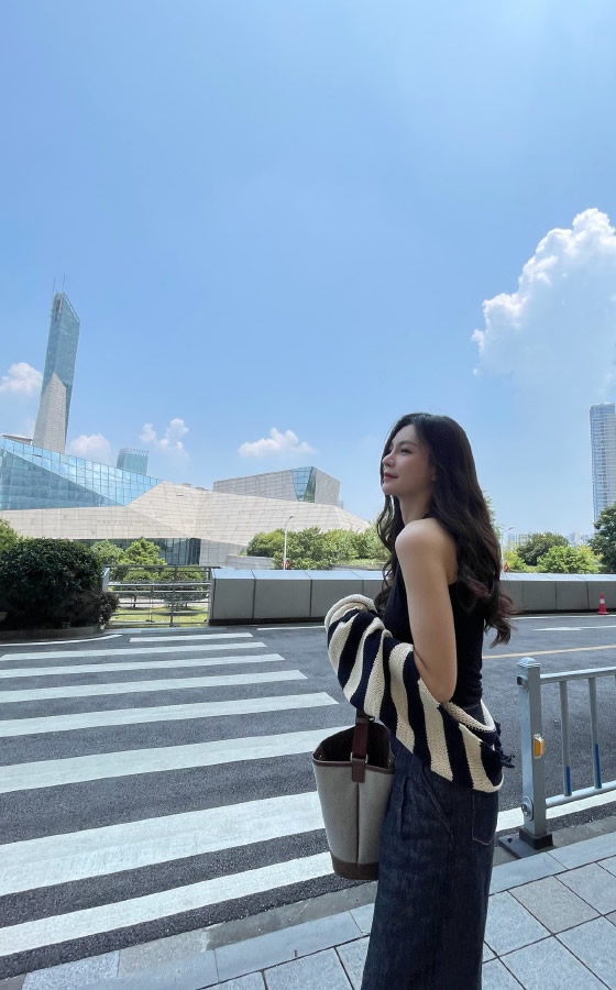 再深点舒适，太大了老师