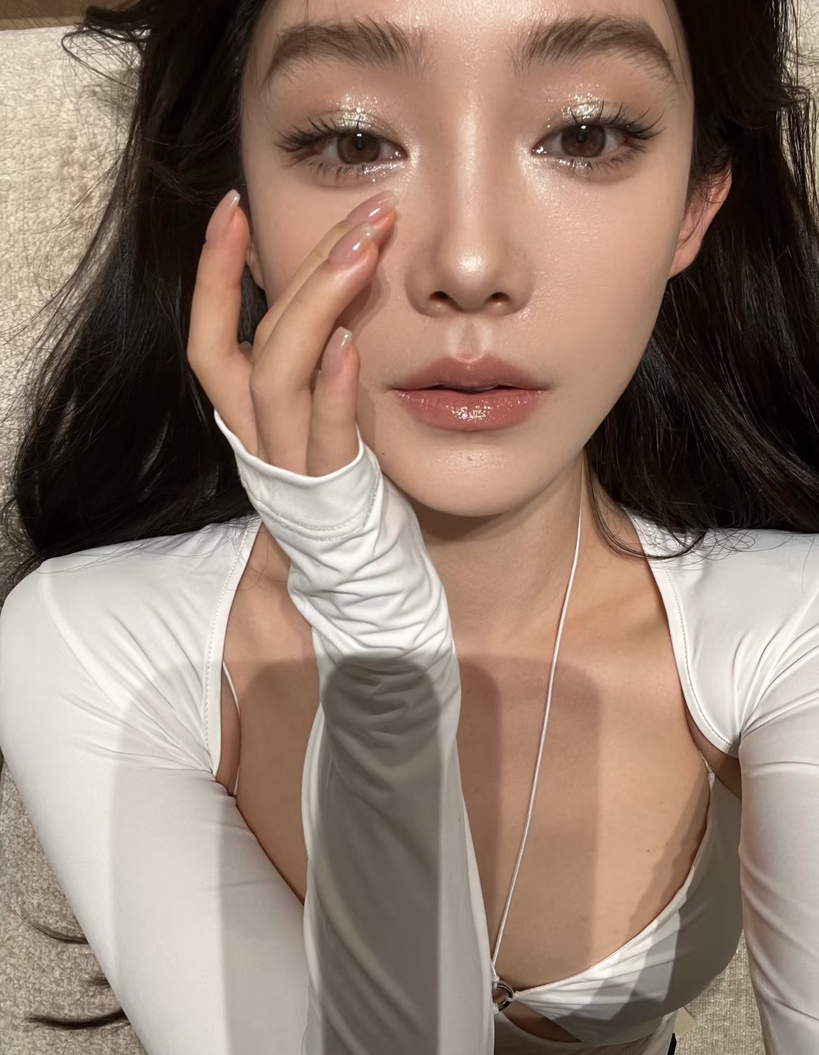 变成黑皮辣妹后和朋友做了未剪辑变成黑皮辣妹后和朋友做了无删无码资源-第3张图片
