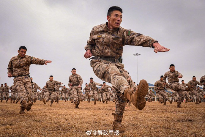 全民打怪兽，热血沸腾的战斗时代-第2张图片