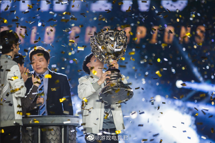 英雄联盟礼包，热血召唤，惊喜连连-第3张图片