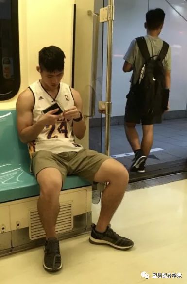 被帅哥操-第2张图片