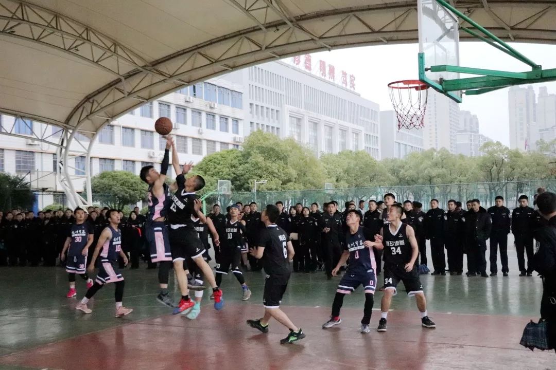 色妹色妹，青春的色彩与激情
