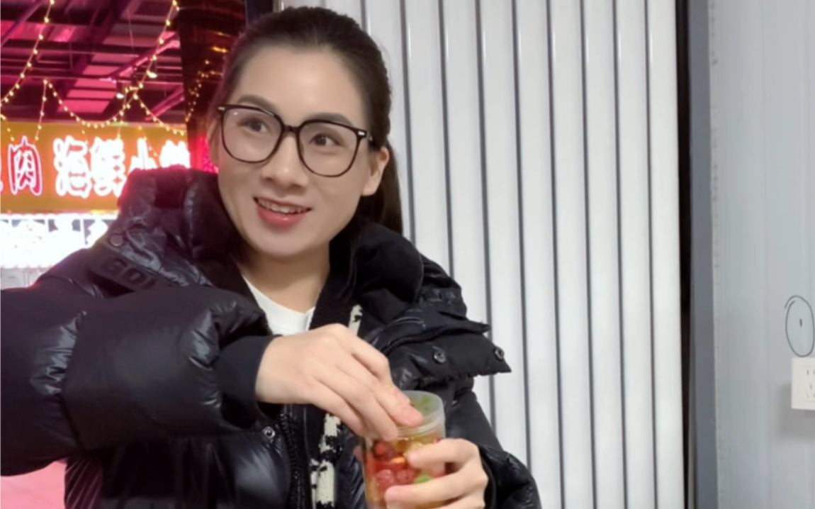 儿子就今晚，妈妈是你一个人的-第2张图片