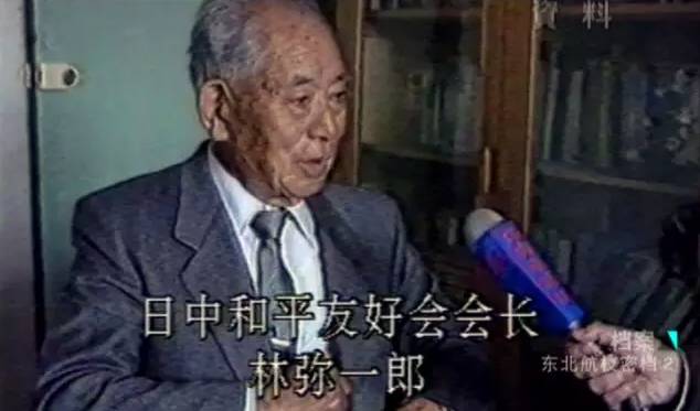 日本老太是啥日本老妇与青年牲交，一段浪漫的交织