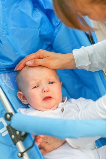 baby crying婴儿哭泣背后的故事，解读成长与情感的交织-第2张图片