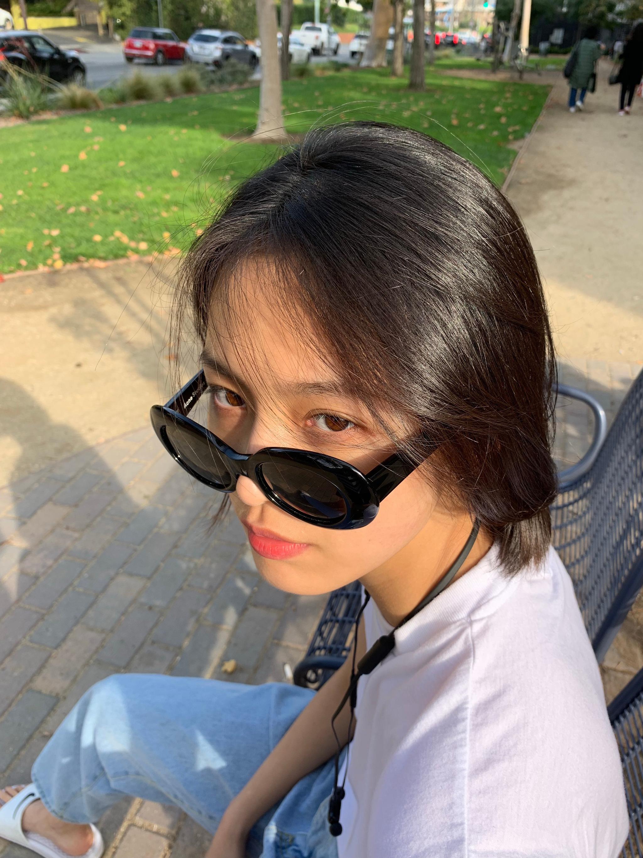国模夏琳国模夏琳，时尚界的璀璨之星