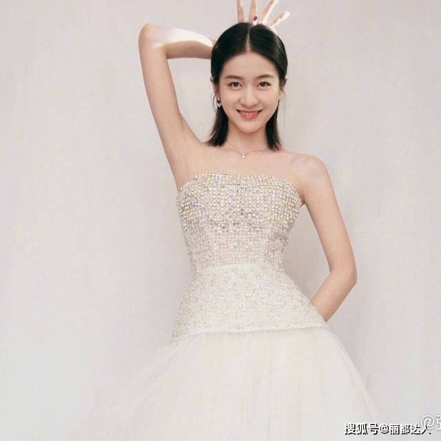 男生如何巧妙营造白色液体诱惑-第1张图片