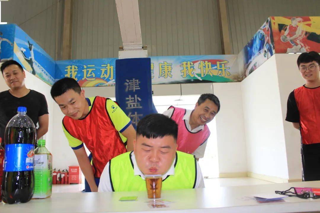 打扑克牌的剧烈运动视频10集在线观看打扑克牌的剧烈运动视频解析
