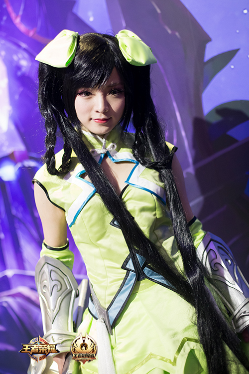 游戏美女死亡动作视频游戏美眉，青春的魔法使者-第1张图片