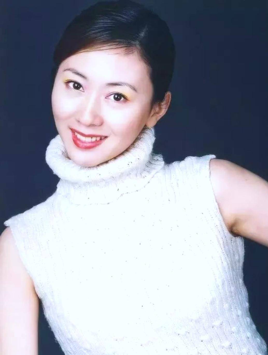 汤芳人体艺术图片汤芳人体艺术图片，探索神秘之美