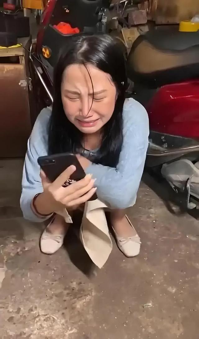 被扒之后女生什么心情女人被扒开了荫道口
