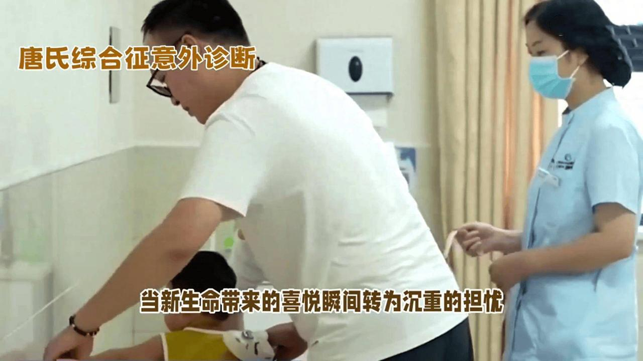 公交车掀开奶罩边躁狠狠躁软件，揭秘背后的隐秘与诱惑-第2张图片