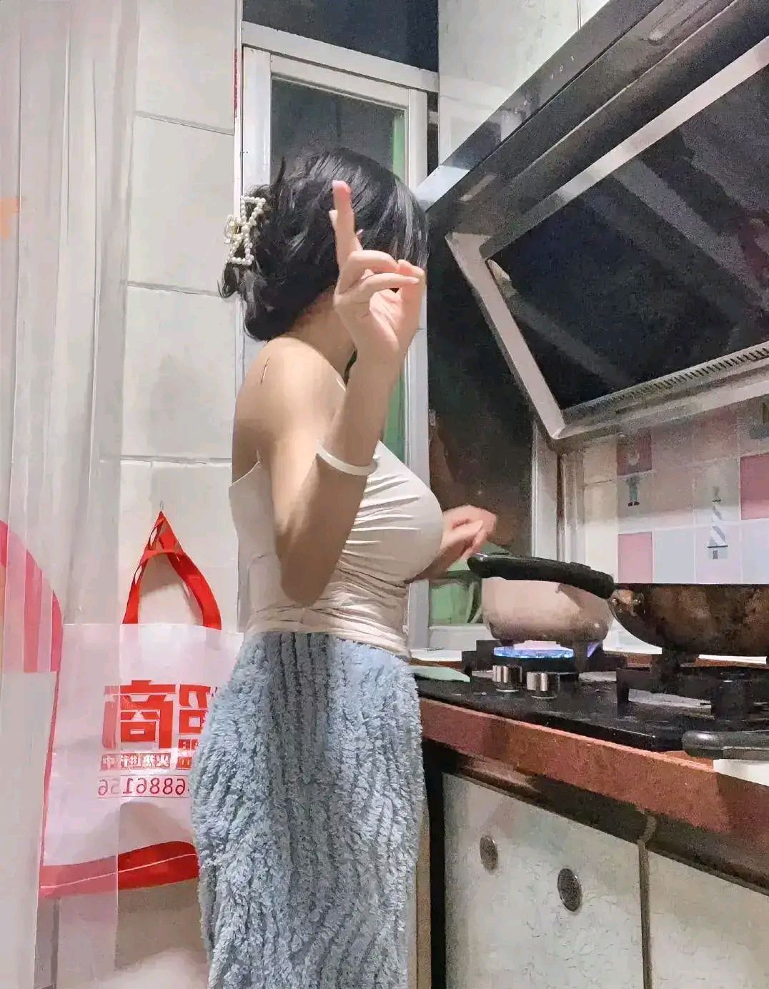 从前妻面前的夜晚