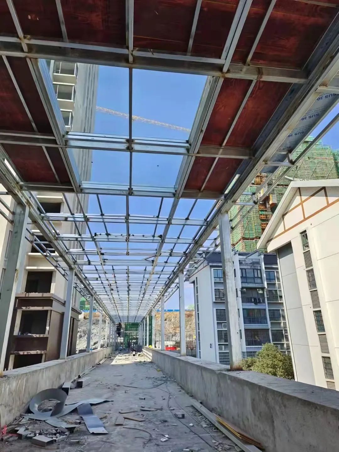 天门汽车站天门汽车站，交通枢纽与城市门户