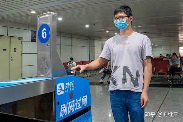 无人去码一码二码三码区黄色毛毛片无人去码一码二码三码区，探索无人化的智慧与效率-第2张图片
