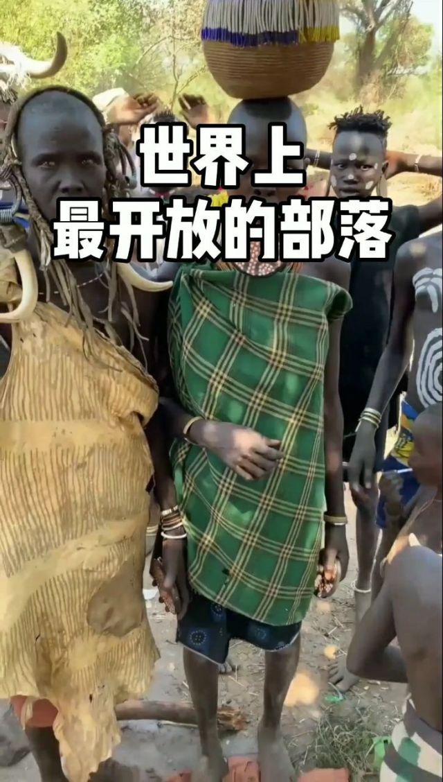 狂宴群交换伴侣观看狂宴群交换伴侣-第1张图片