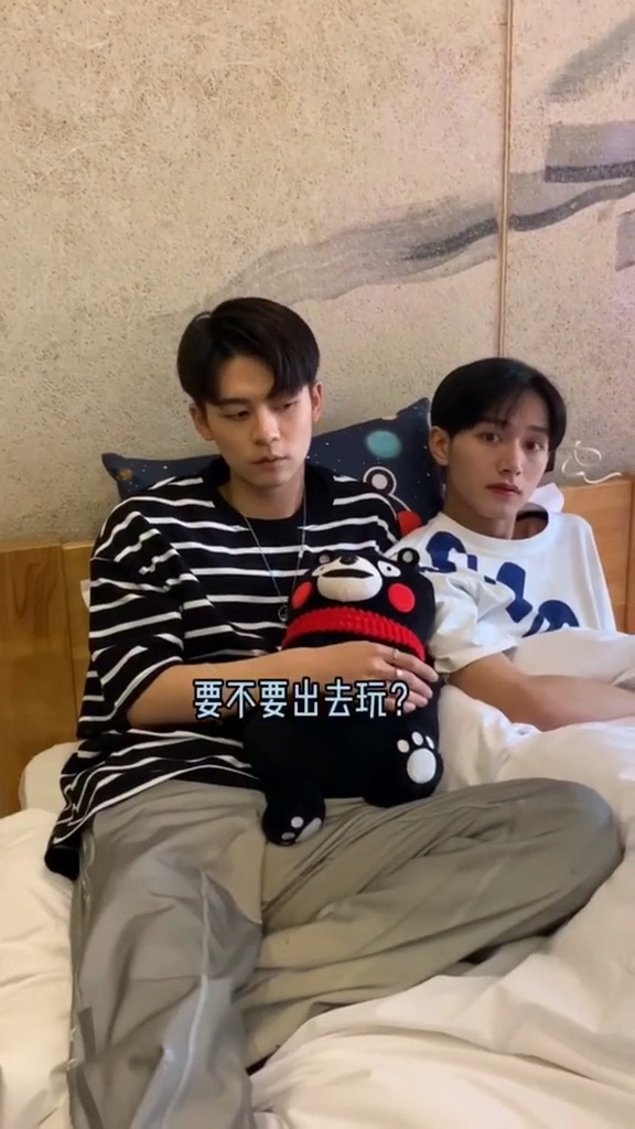 室友与我J玩硬事件-第2张图片