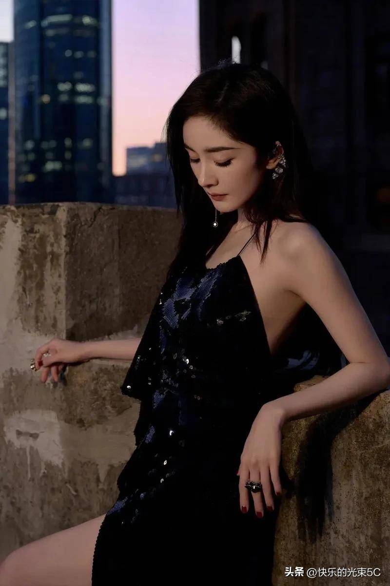 杨幂醉酒未删减视频-第2张图片