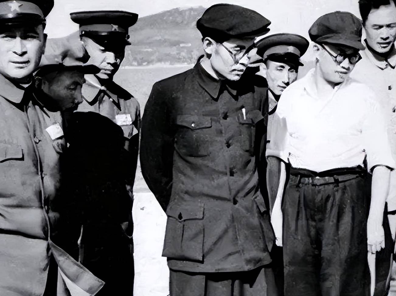 高岗与李连杰的关系揭秘-第3张图片