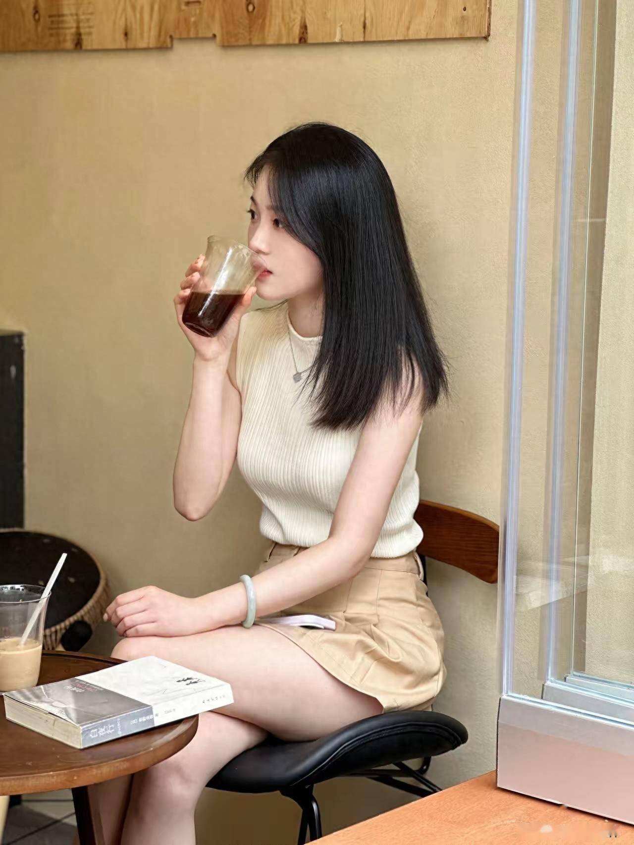 菠萝蜜视频APP，爱做的魅力与体验
