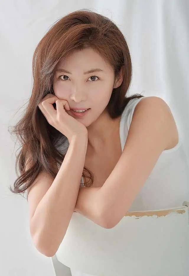 一个人WWW在线观看免费韩国一个人在线观看免费韩国影片
