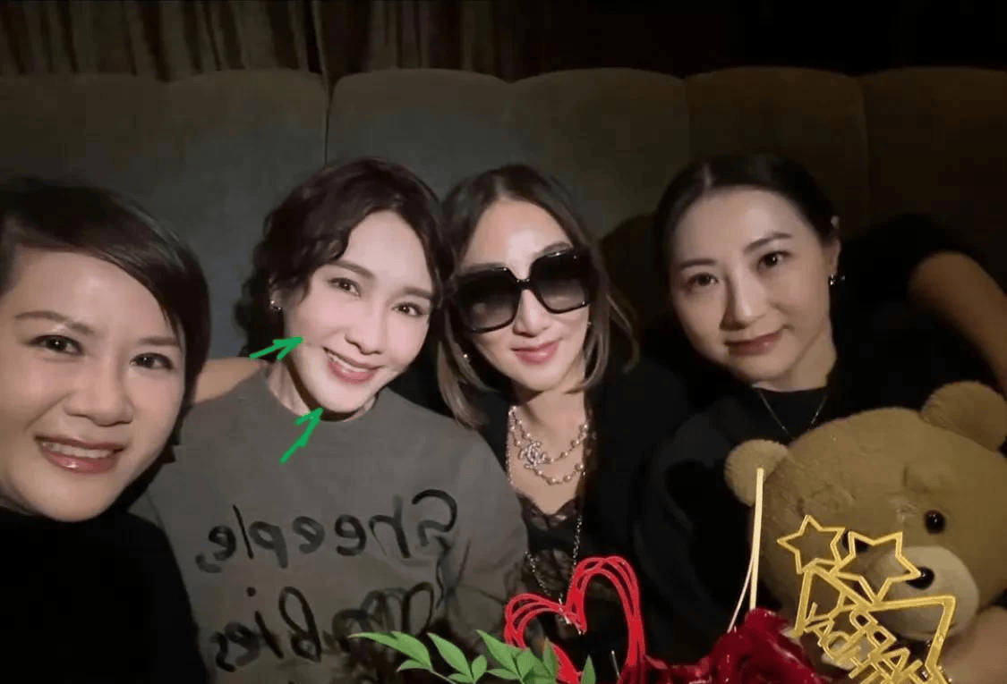 尻逼美女尻逼美女，诱惑与诱惑力的交织