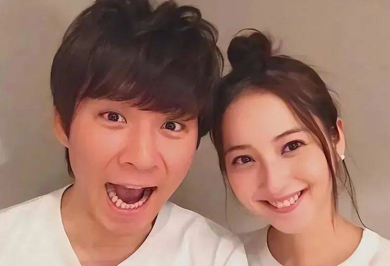佐佐木希简介佐佐木希快播，时尚与速度的完美结合-第2张图片