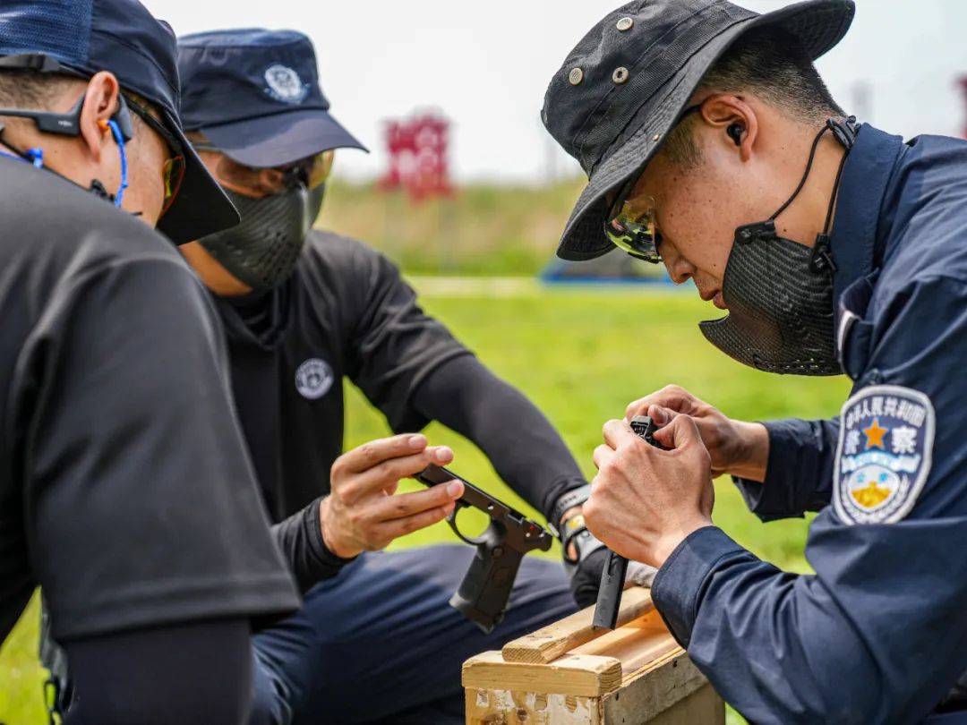特警力量1080p特警力量下载，安全与效率的双重保障