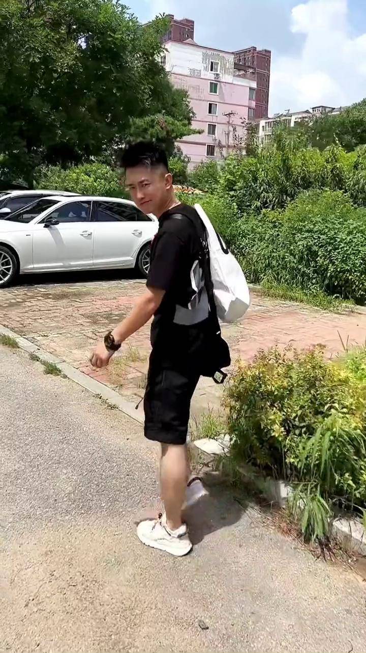 我们换着玩好吗？-第1张图片