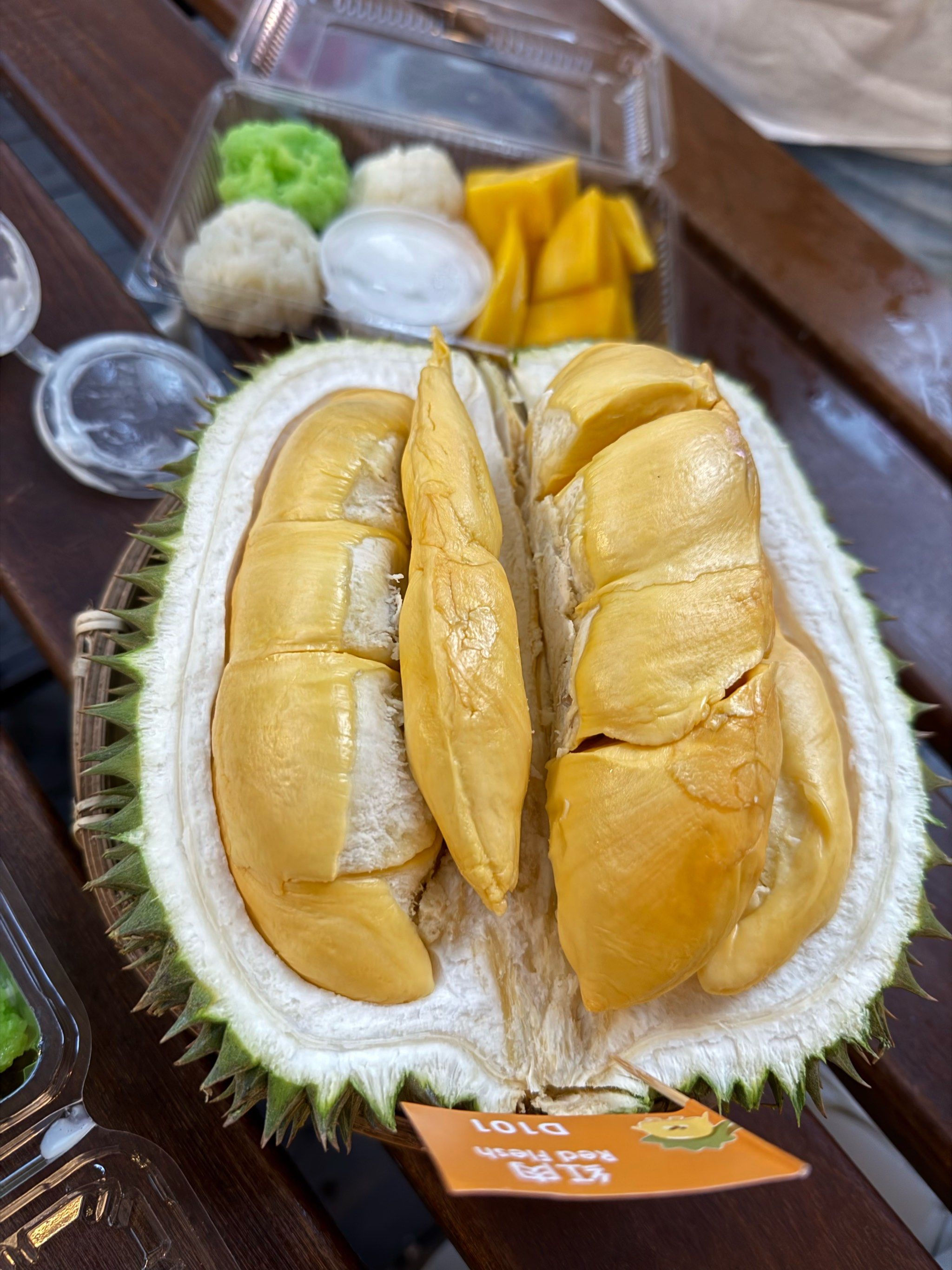 榴莲视频在线观看免费高清完整-第2张图片