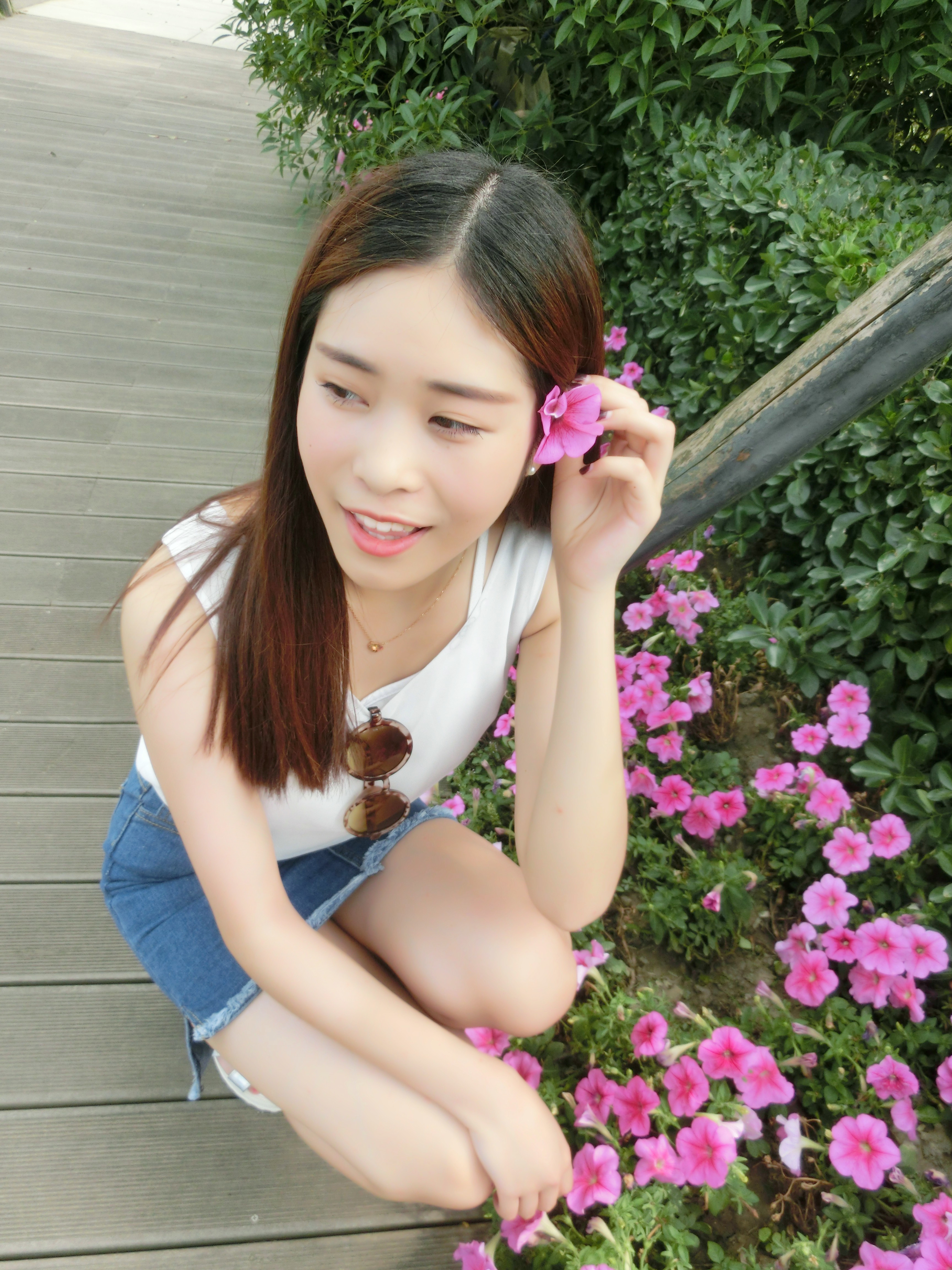 花蝴蝶免费直播视频在线观看