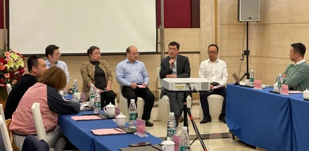 外国人人和畜禽CROPROATION外国人人和畜禽CROPROATION，探讨跨界融合与可持续发展