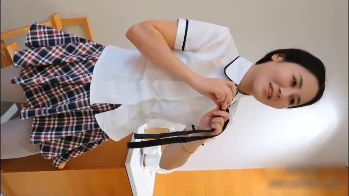 小伙无套内射老女人-第2张图片