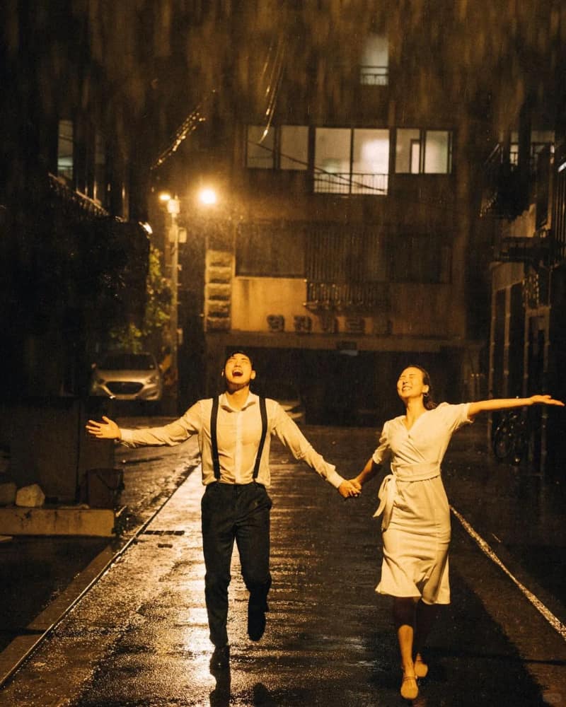 男女在一起翻雨覆雨描写的小说男女在一起翻雨覆雨的浪漫故事-第2张图片
