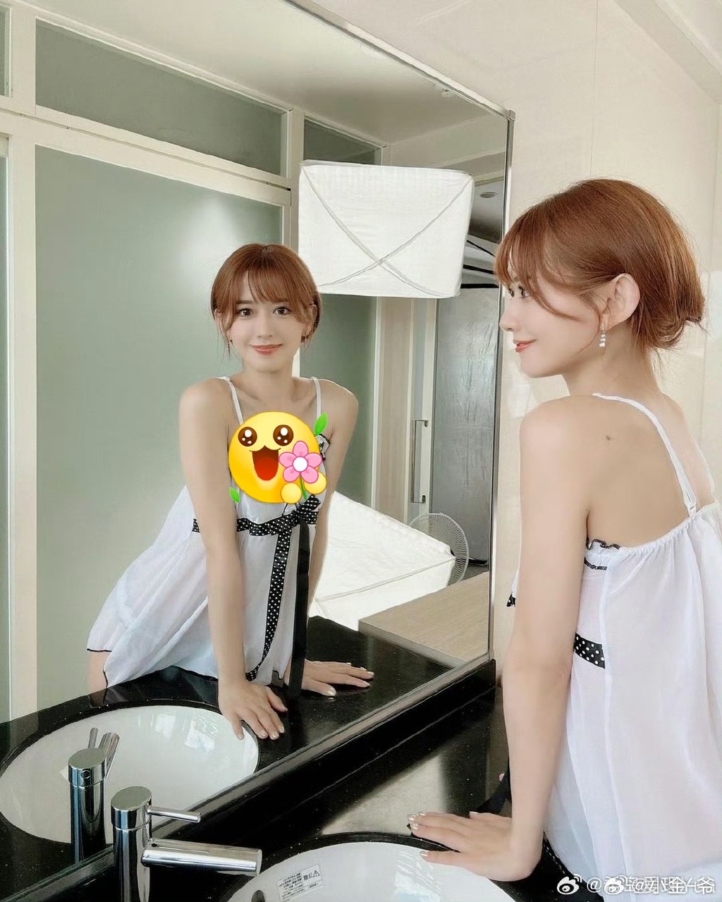 欧美成人护士h版希岛爱理欧美成人护士h版，探索专业与人文的交融-第1张图片