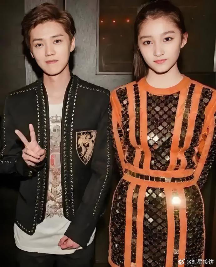 鹿晗关晓彤连口头禅都一样鹿晗关晓彤连口头禅都一样，甜蜜的默契与青春的共鸣-第1张图片