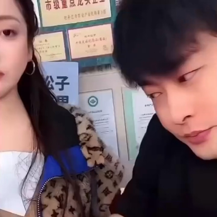 附近的人一百米上门服务文章