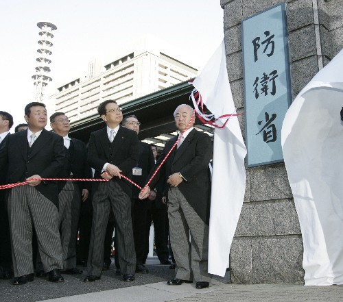 凌晨三点看日本片是否合适，这是一个因人而异的问题。在做出决定之前，我们需要考虑多个因素。-第2张图片