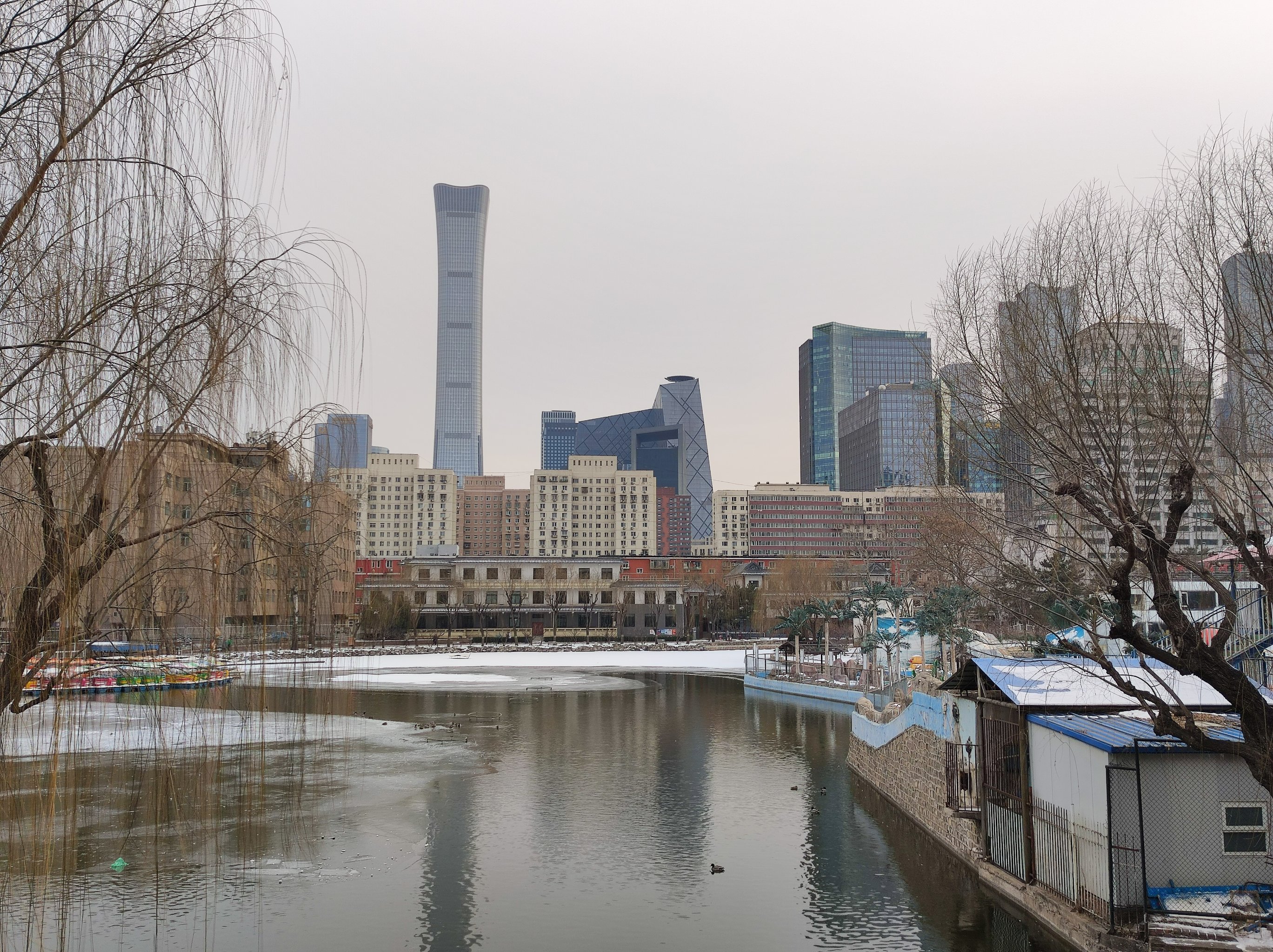 可以进你的后花园吗当然可以进入你的后花园
