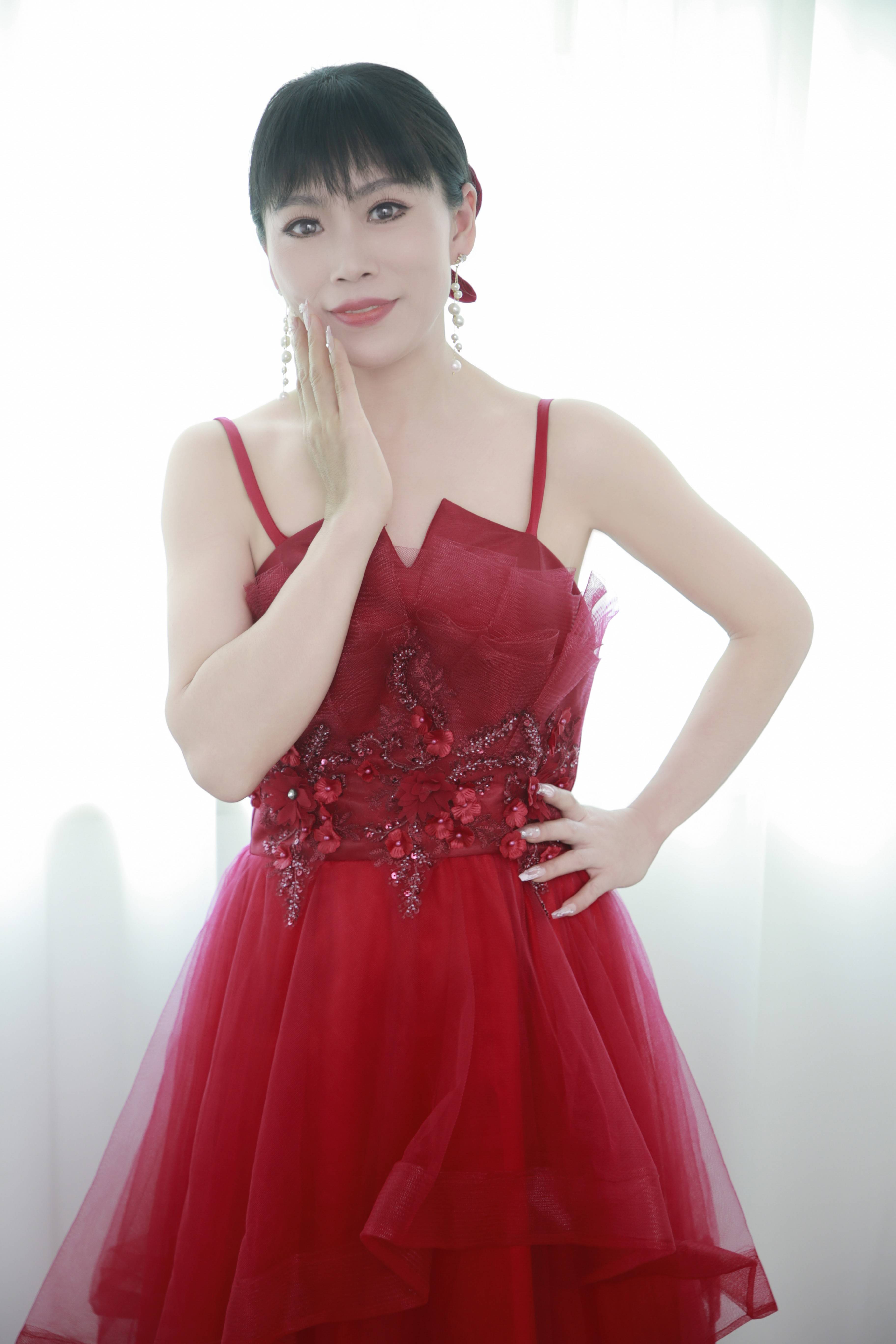 国产美女91国产美女91，独特魅力与自信风采-第1张图片