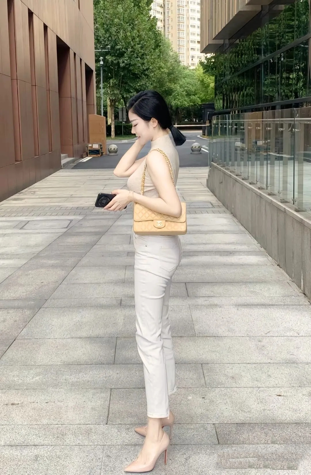 腰细的女生经得住草吗腰细女生是否经得住草