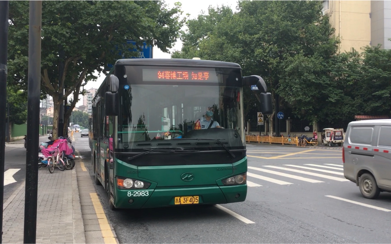 坐公交车日了两个小时文章坐公交车日了两个小时-第3张图片