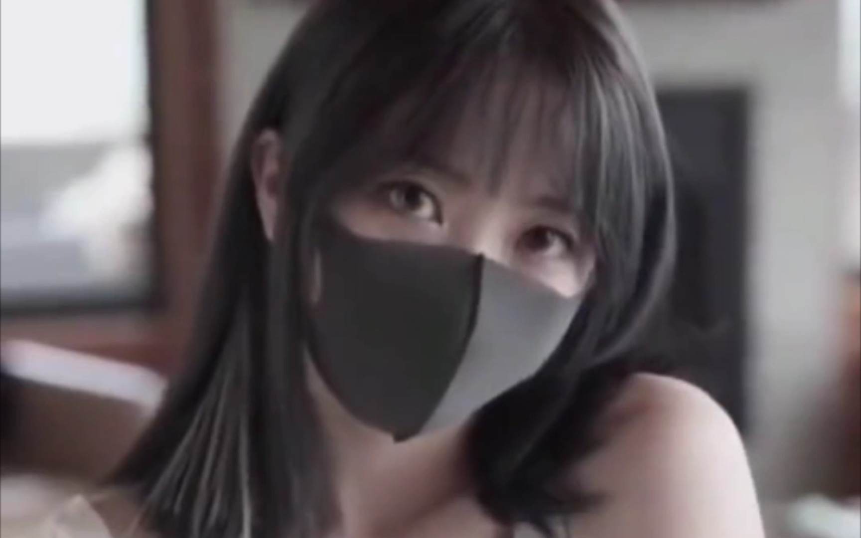 玩偶姐姐不戴口罩的样子是什么玩偶姐姐不戴口罩的样子-第2张图片