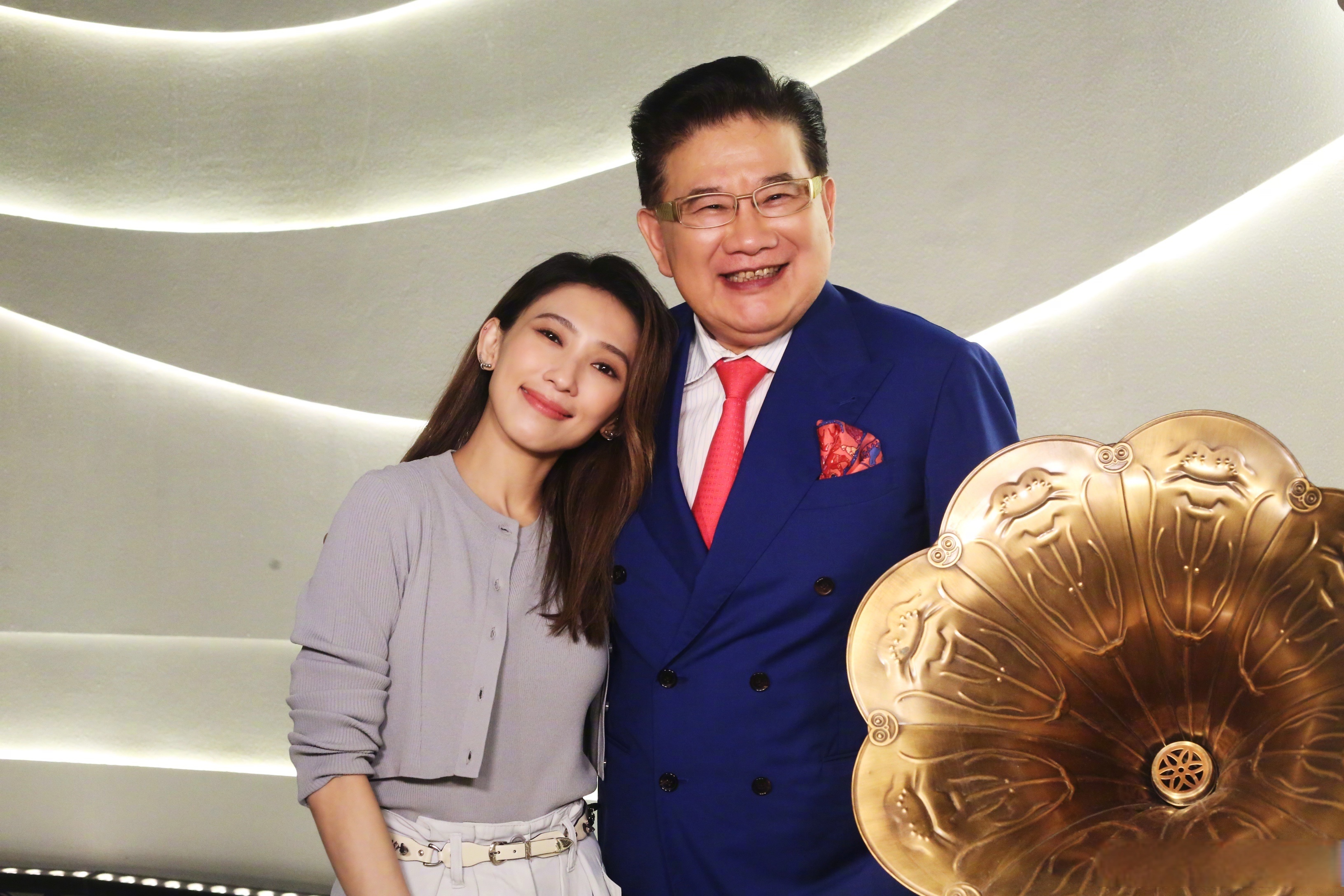 亚洲情涩亚洲情涩，多元文化交织的情感世界-第3张图片