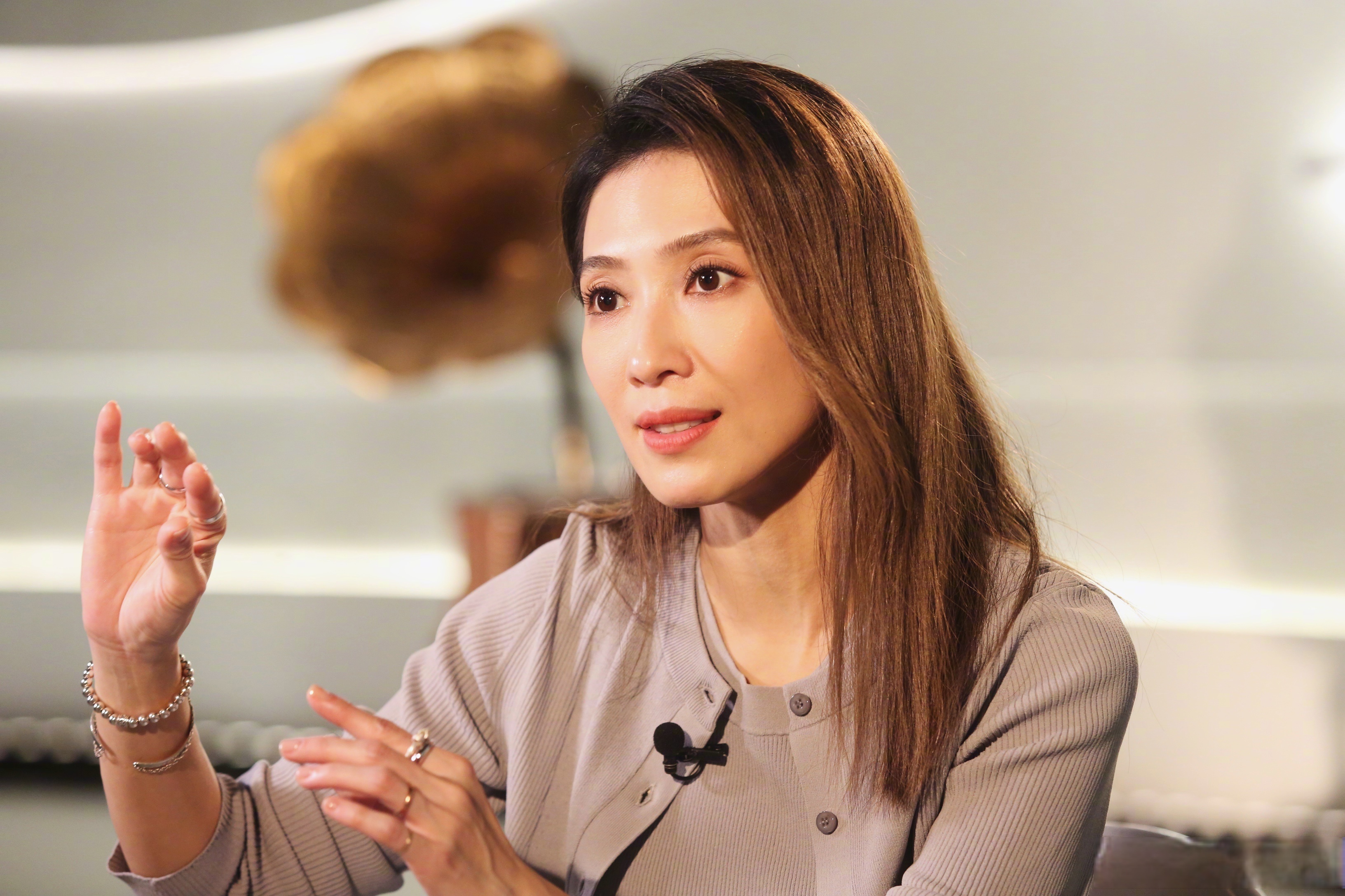 亚洲情涩亚洲情涩，多元文化交织的情感世界-第2张图片